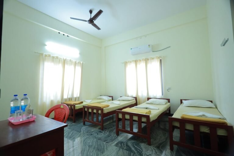Dorm-in-Kanyakumari-11